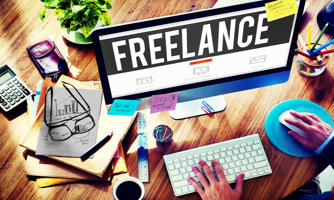 اگر مثل خیلی از کارجویان مایلید آزاد کار یا فریلنسر Freelancer باشید، کامپیوتر جابز که یکی از بهترین سایت های فریلنسری در بازار کار آزاد است در جستجوی شغل به صورت فریلنسرینگ به متقاضیان کار کمک می کند.